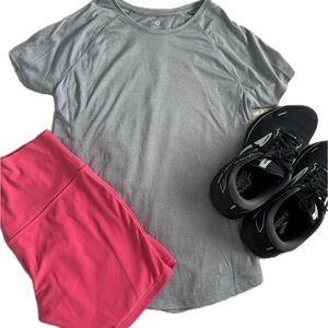 Old Navy Active semi fitted top sz M